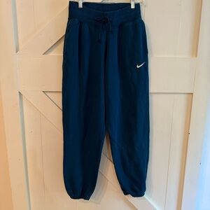 Women’s Nike Sportswear Fleece Joggers in Blue Small **See Pics for Details**